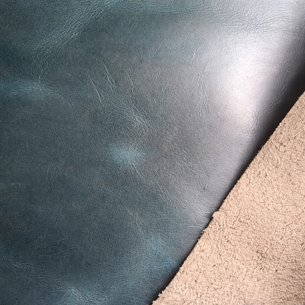 Deep Torquise Color Smooth Leather Sheet