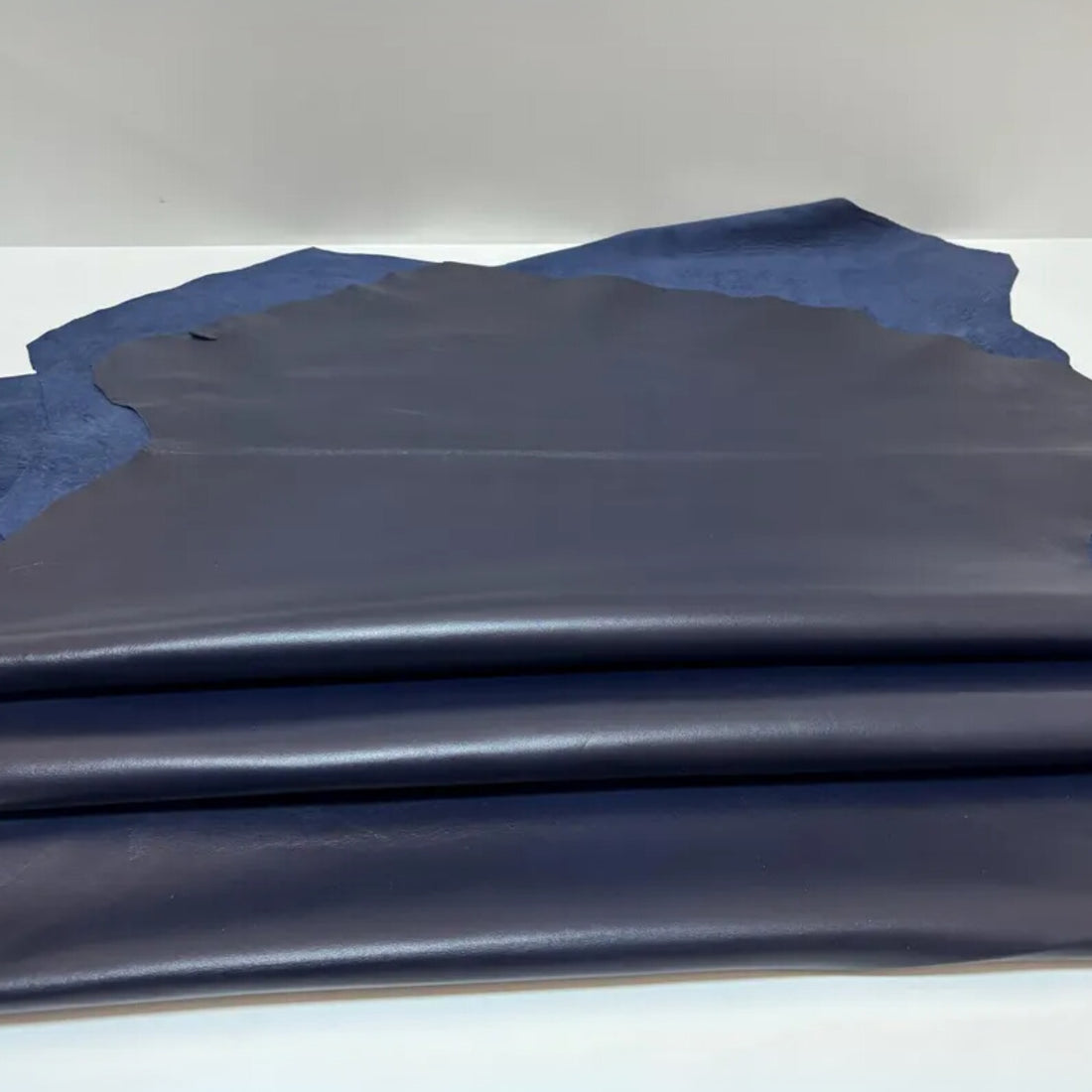 Leather Lamb Skin Thickness : 0.9- 1.1 mm
